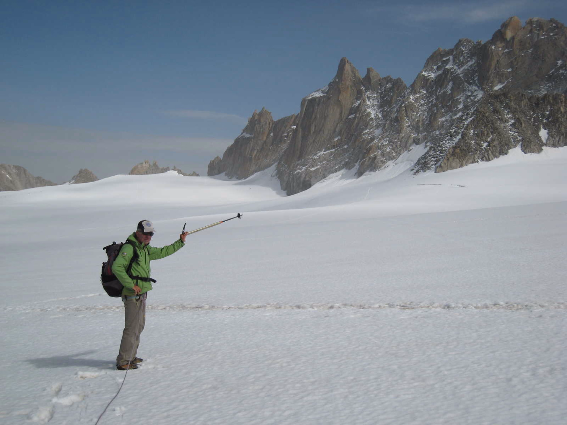 Alpinisme entre Chamonix et Zermatt sur les glaciers