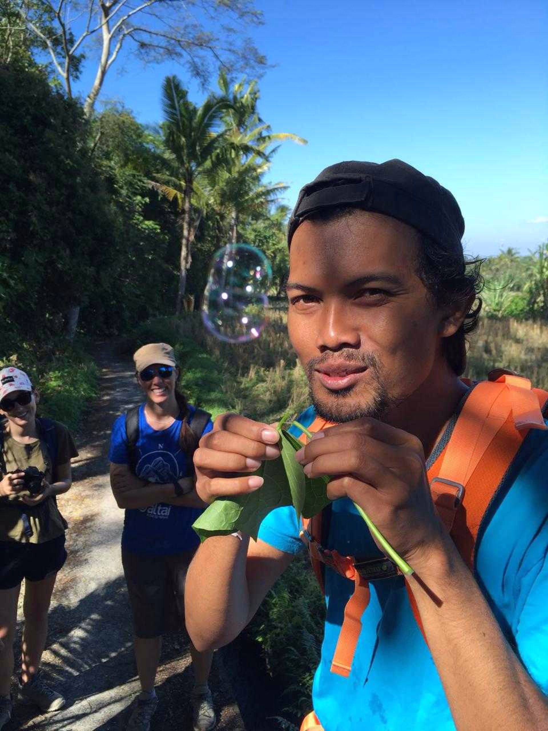 Bagus, Guide Altai Indonesia