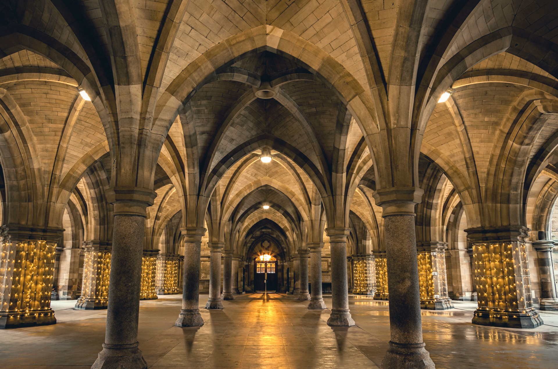 Cloître de l'université de Glasgow en Ecosse