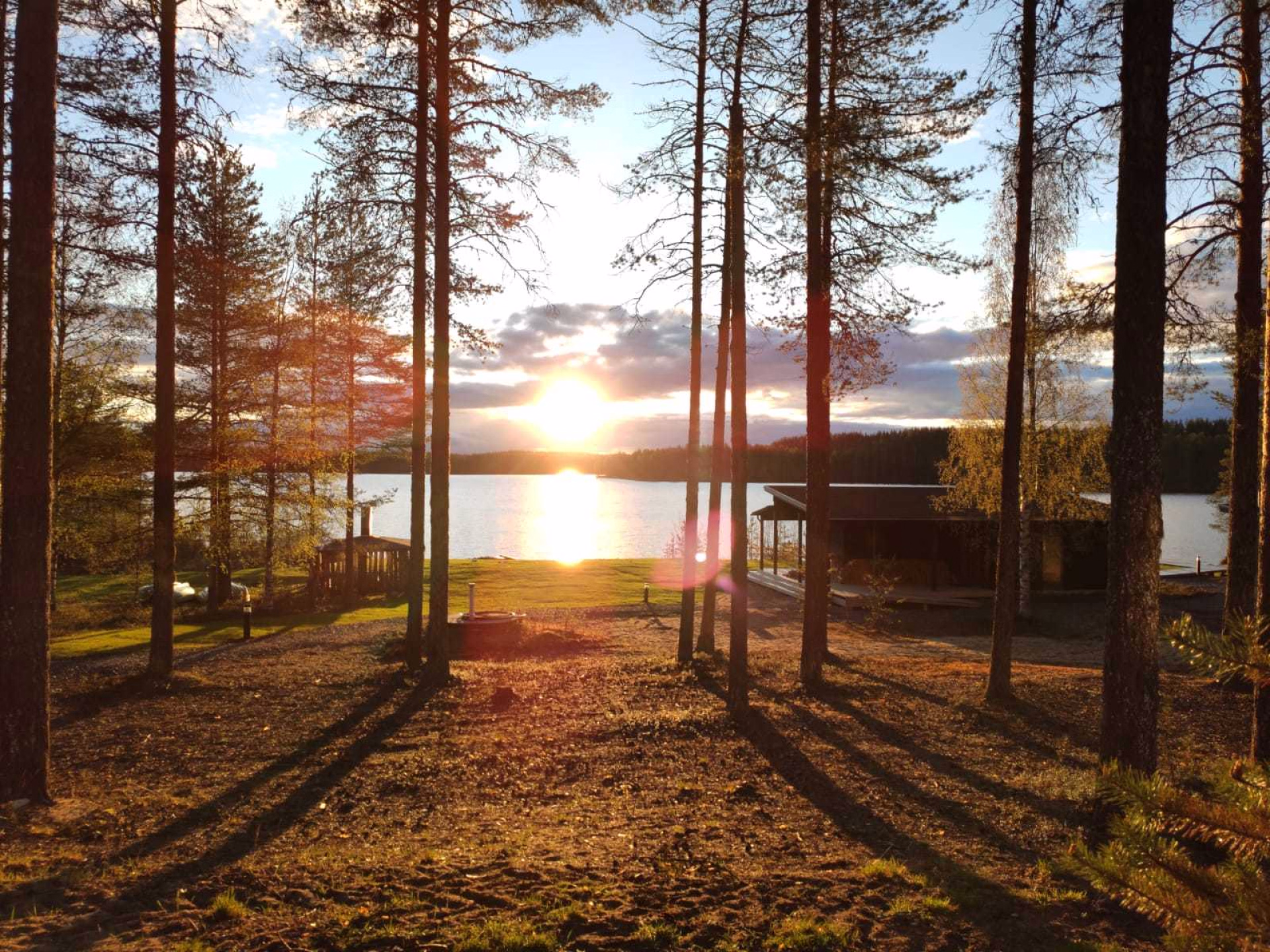 Coucher de soleil en Finlande l'été