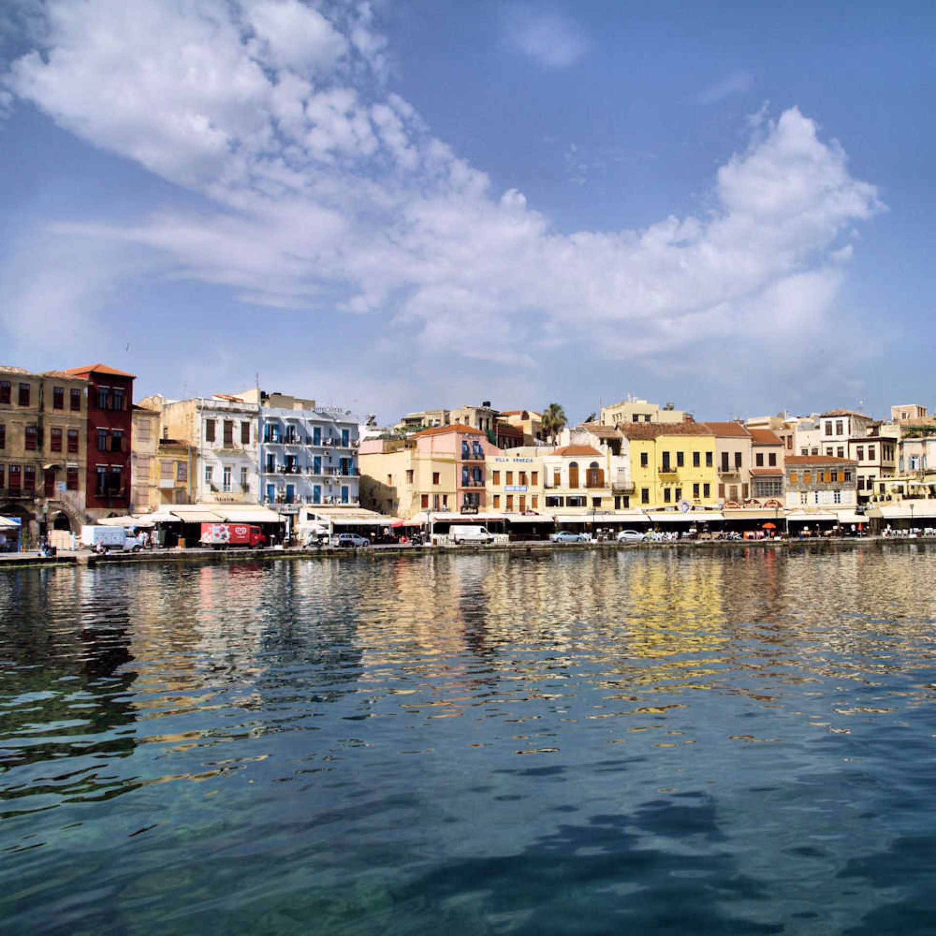 Crète port