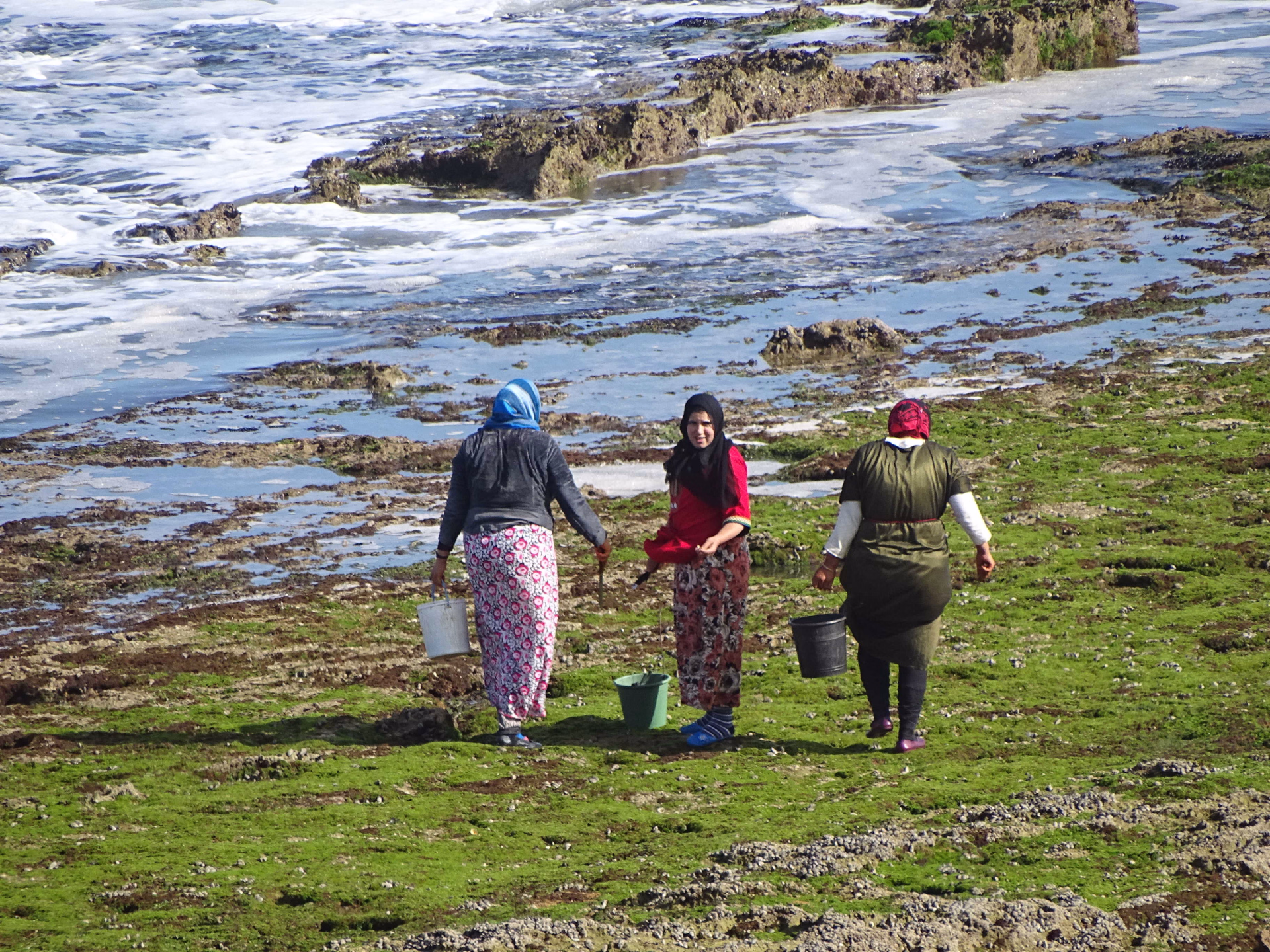 Femmes sur la côte atlantique, Maroc