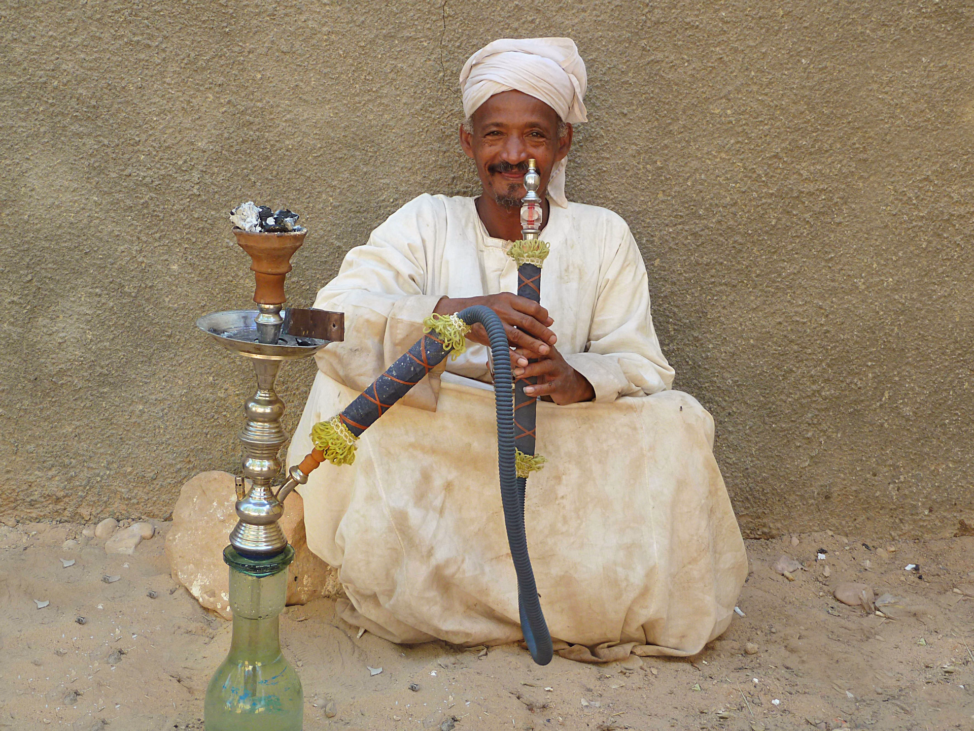 Habitant du Nil avec sa chicha, Egypte
