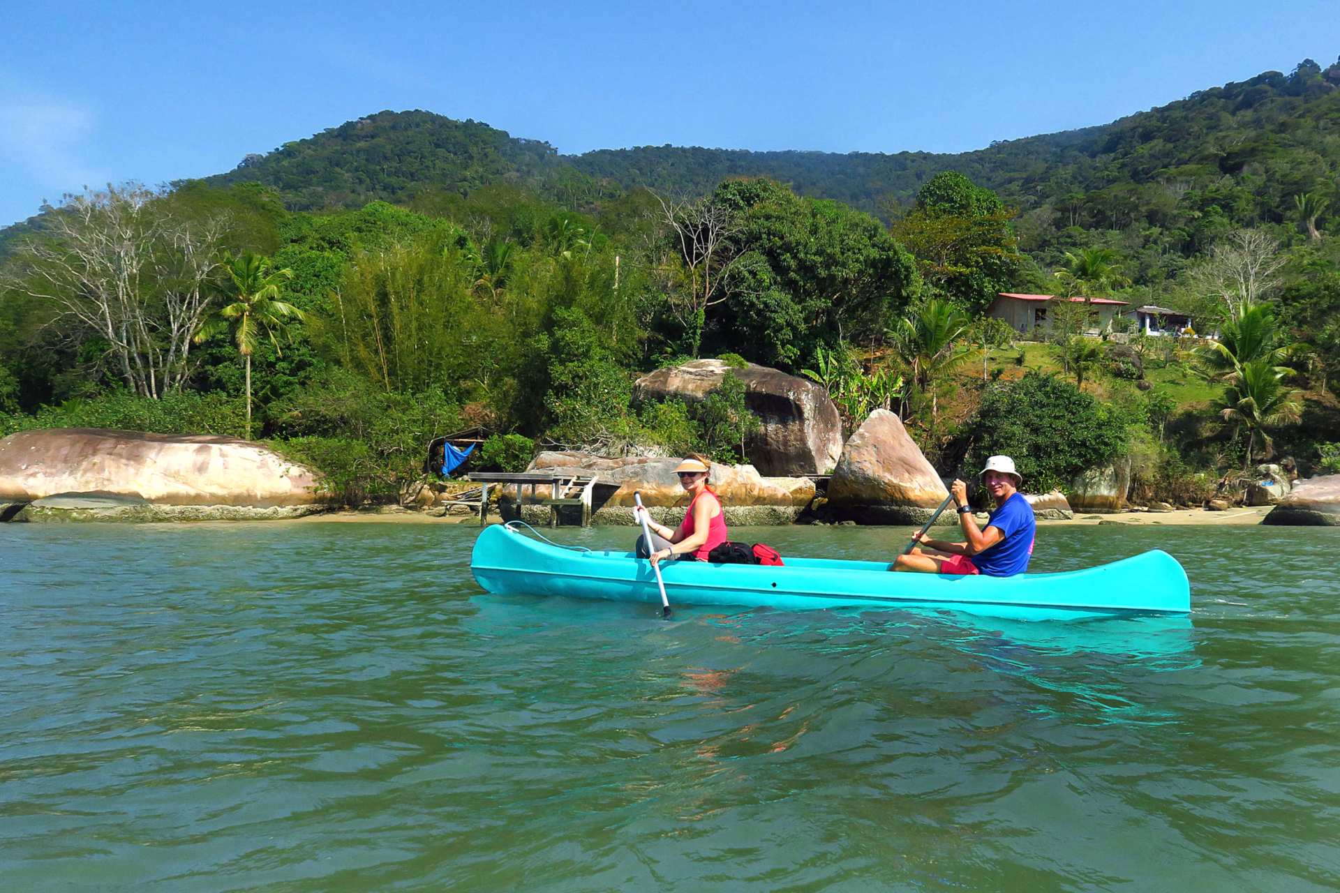 Kayak au saco do Mamangua à Paraty