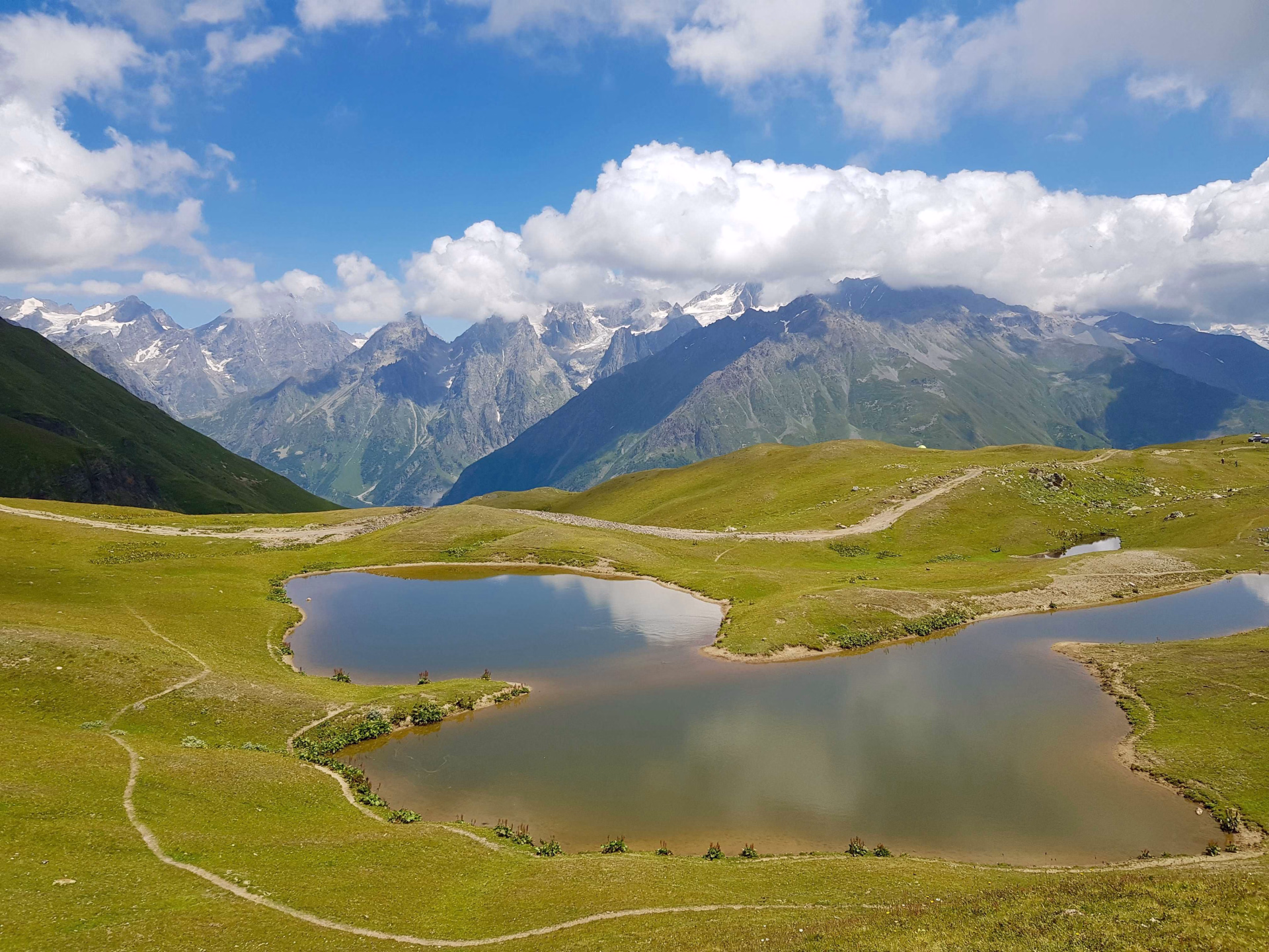 Lac Koruldi