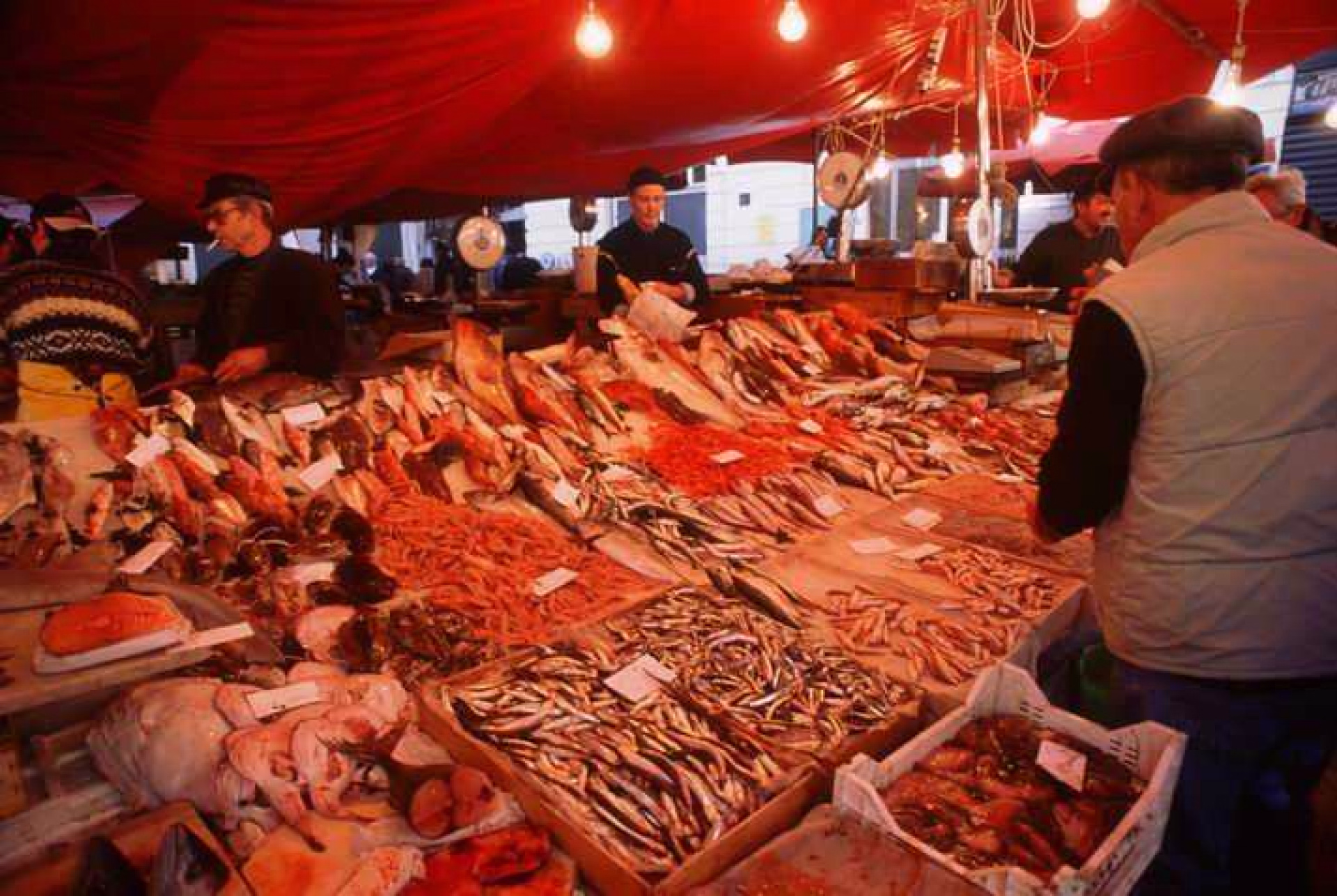 Marché au poisson de Catane, Sicile