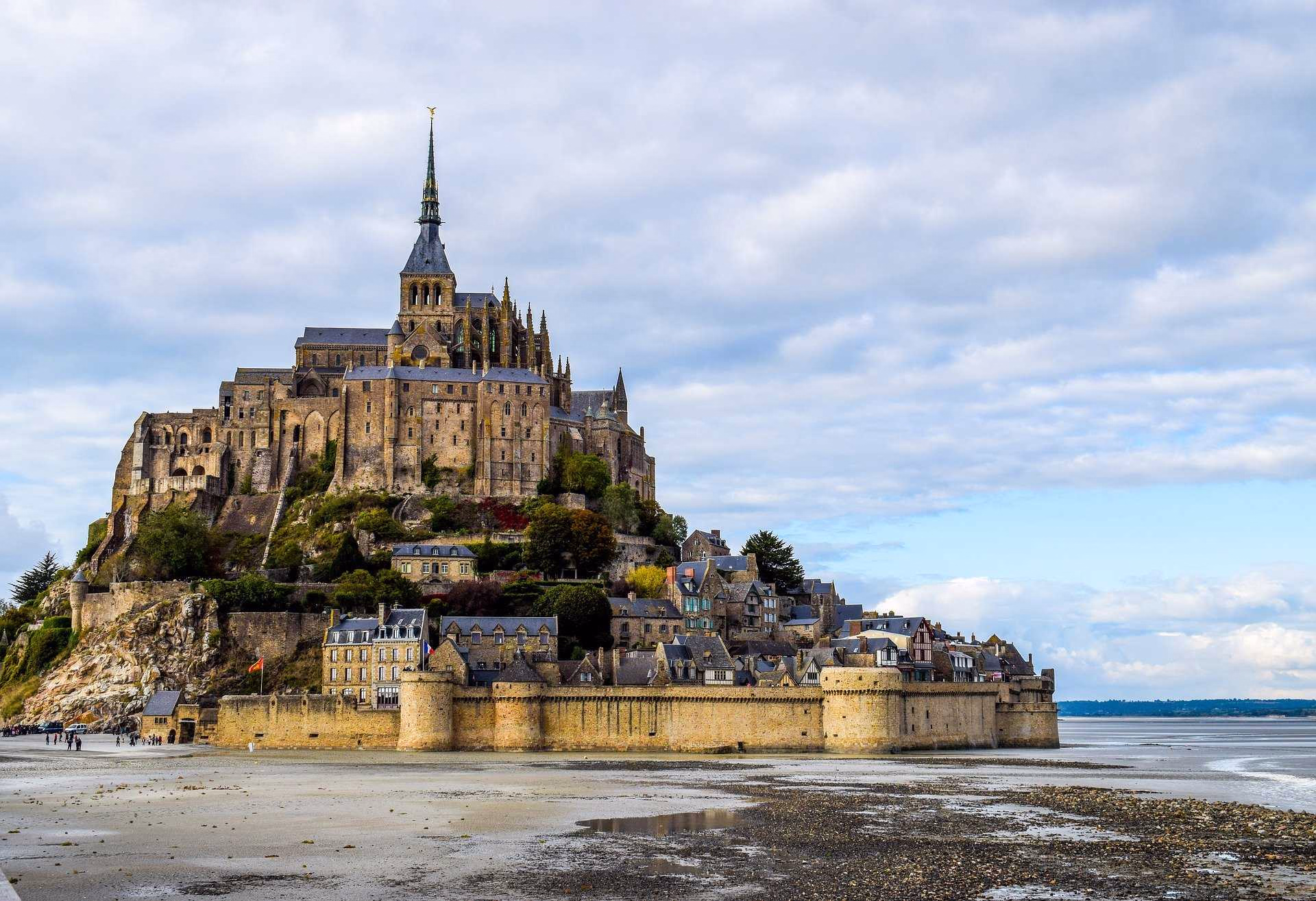 Mont Saint  Michel