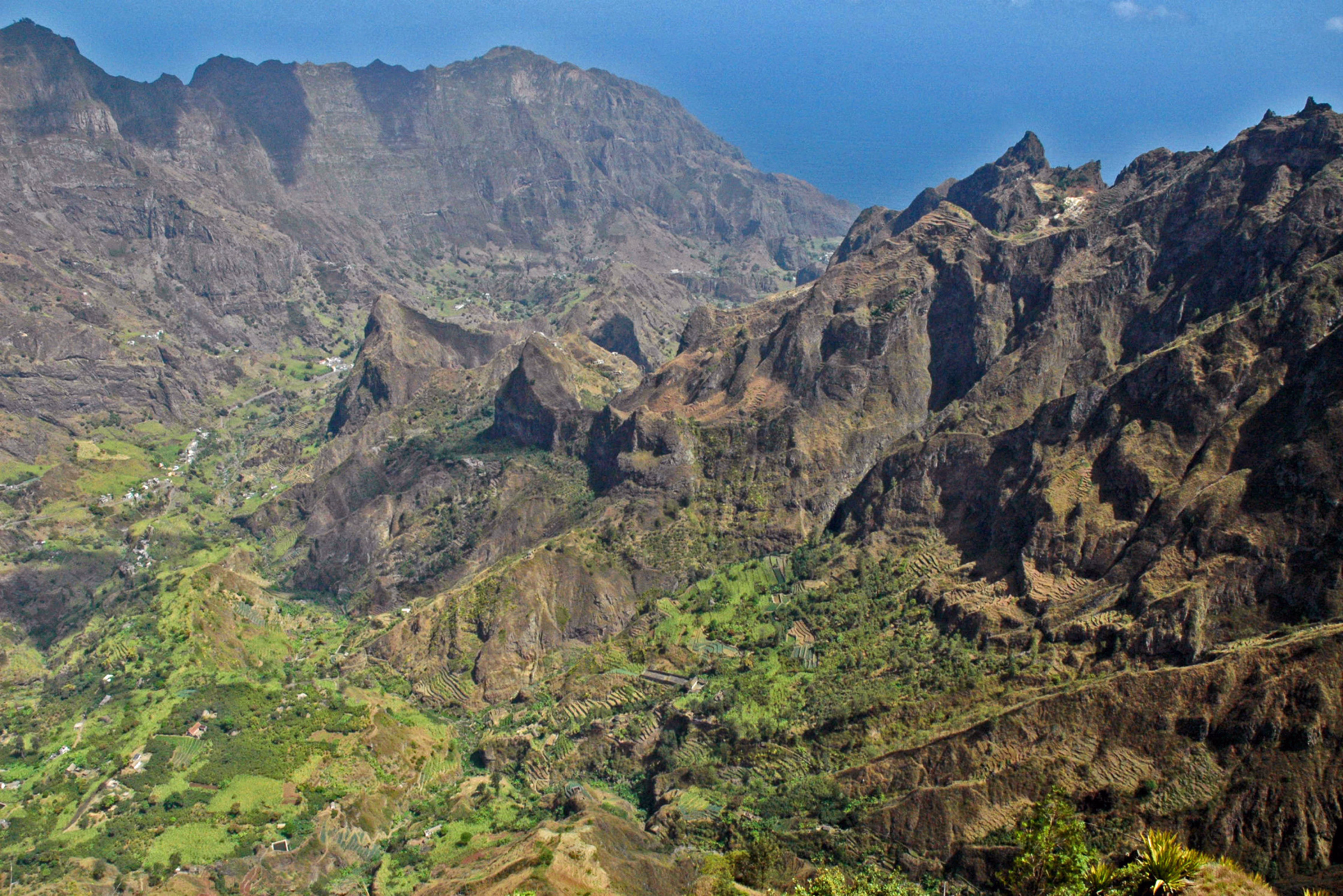 Montagnes et vallées de Santo Antao