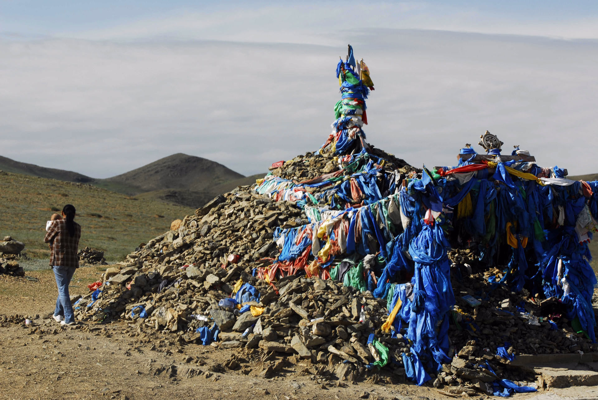 Ovoo (kairn à valeur chamanique) dans le Gobi @ S.Fautre