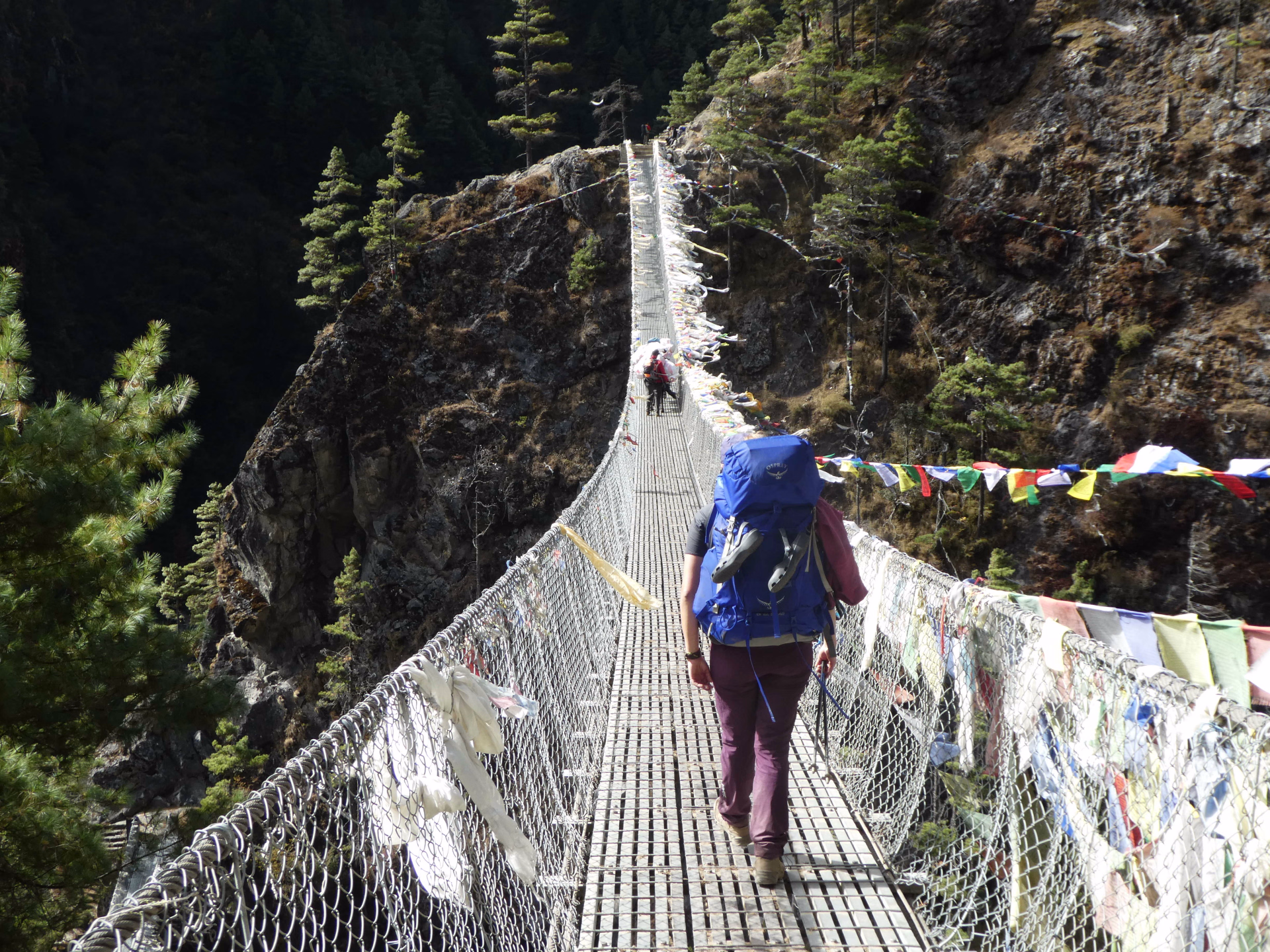 Pont suspendu entre Karikhola et Namche bazar