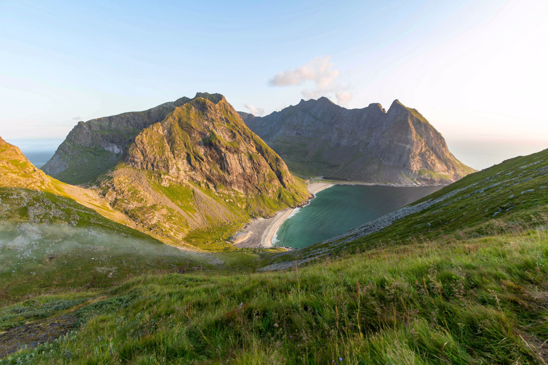 Soleil de minuit en Norvège du Nord, îles Lofoten