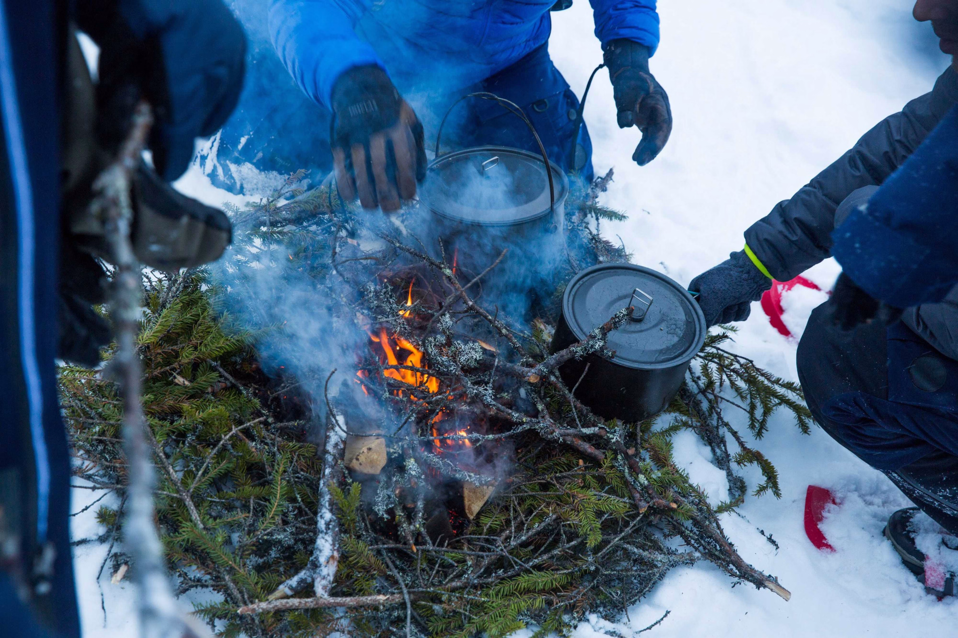 Techniques de survie en milieu enneigé en Laponie, Finlande