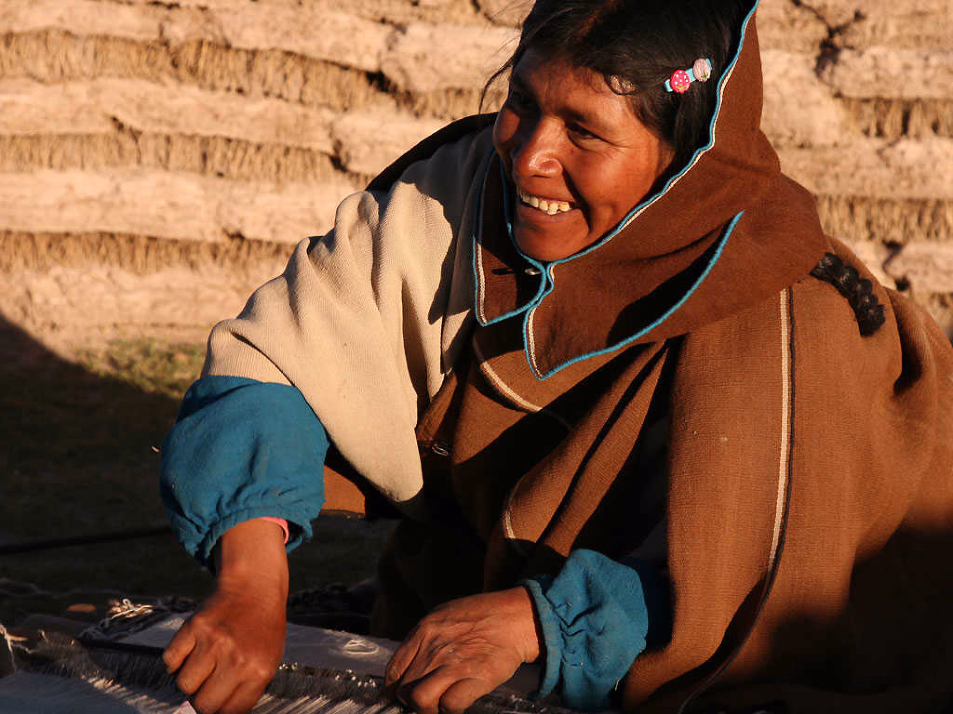 Tissage d'une bolivienne