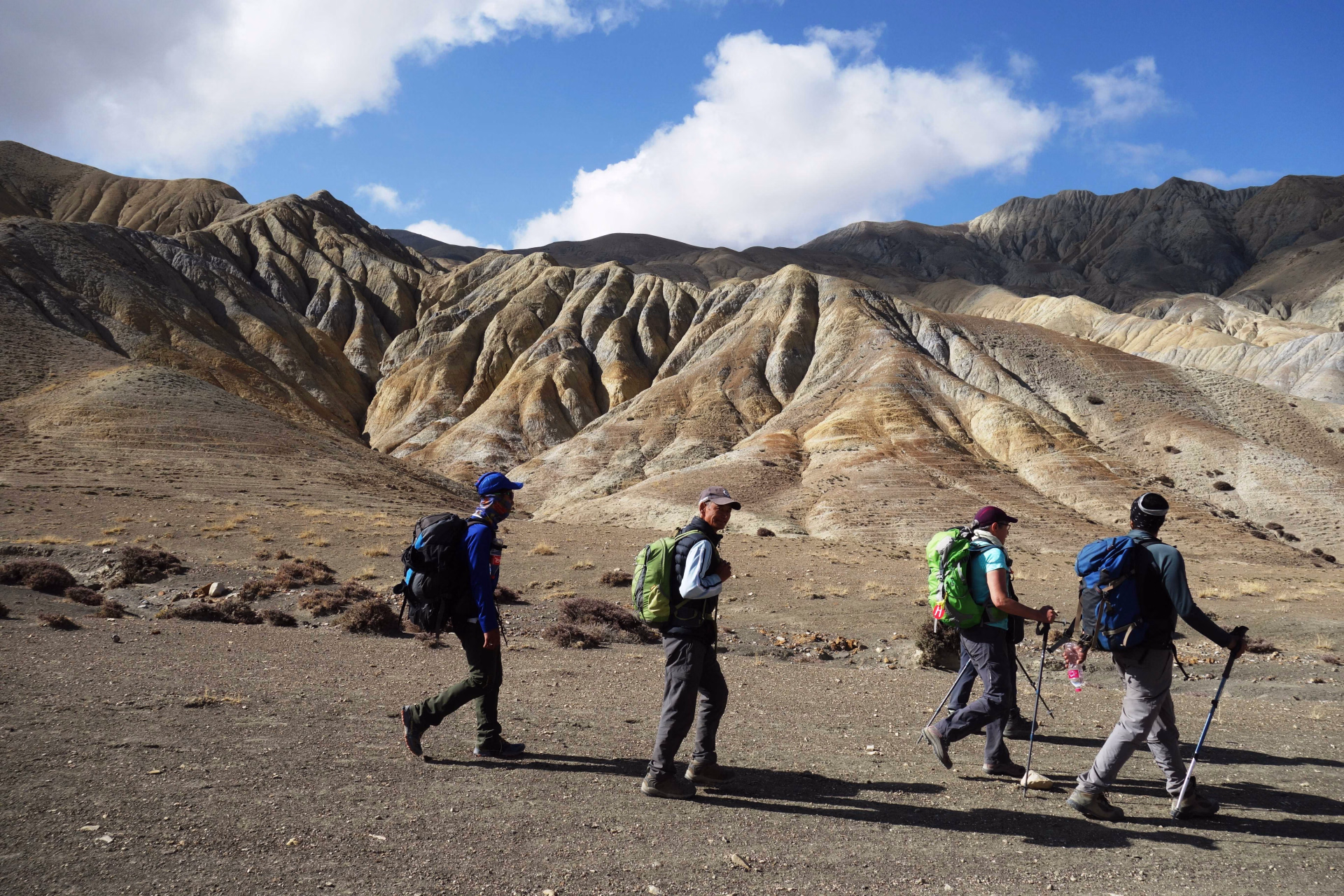 Trekkeurs dans le Haut Mustang