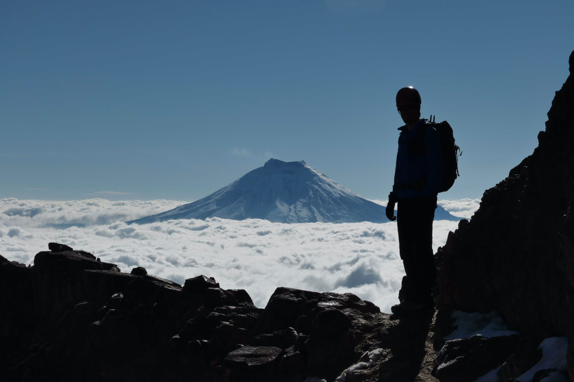 Vue sur le Cotopaxi depuis Illiniza Norte en Equateur