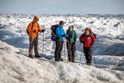 Randonnée sur le glacier Russel au Groenland