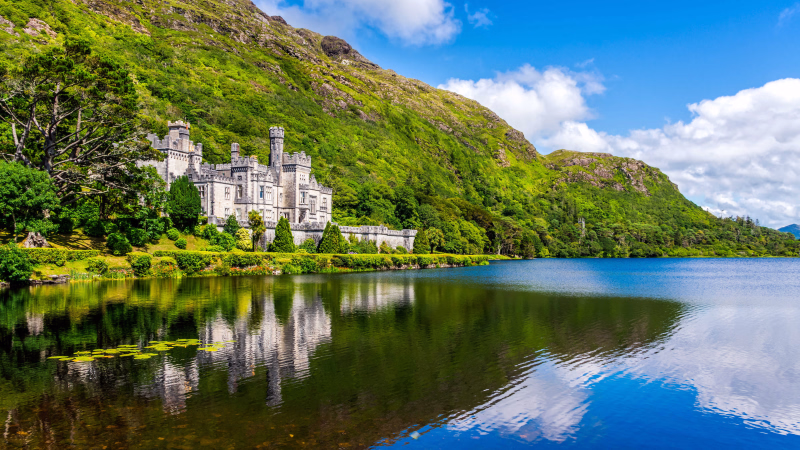 Abbaye de Kylemore, monastère bénédictin dans le Connemara en Irlande