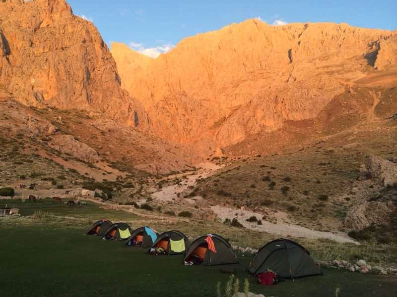Bivouac dans les montagnes du Taurus en Turquie