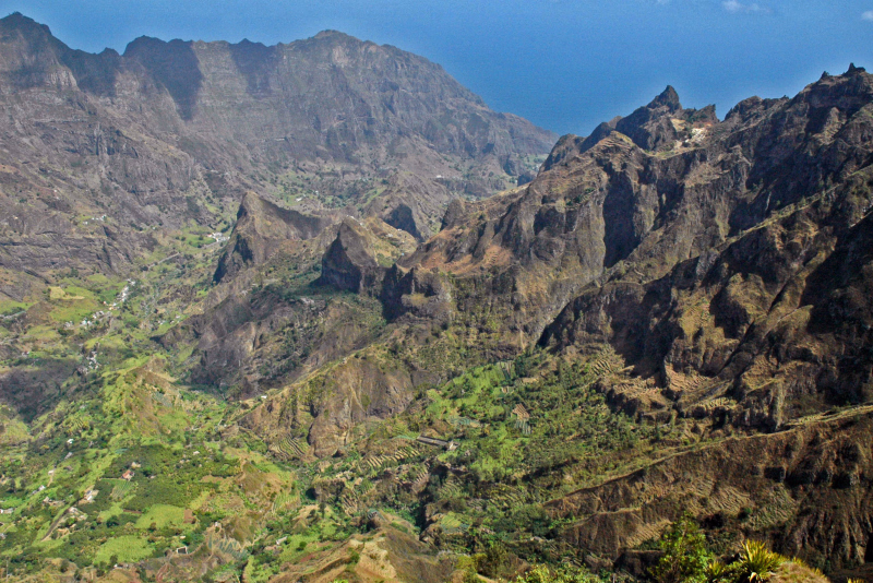 Montagnes et vallées de Santo Antao