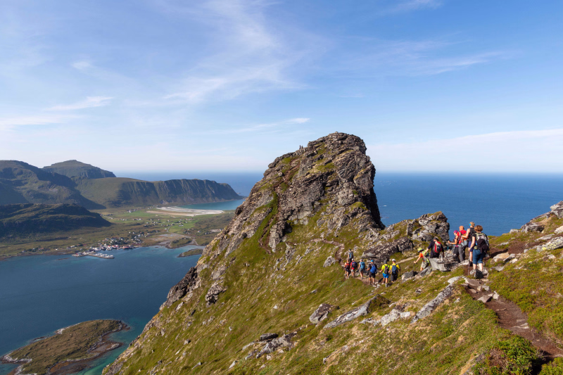 Randonnée du Volandstinden, îles Lofoten, Norvège