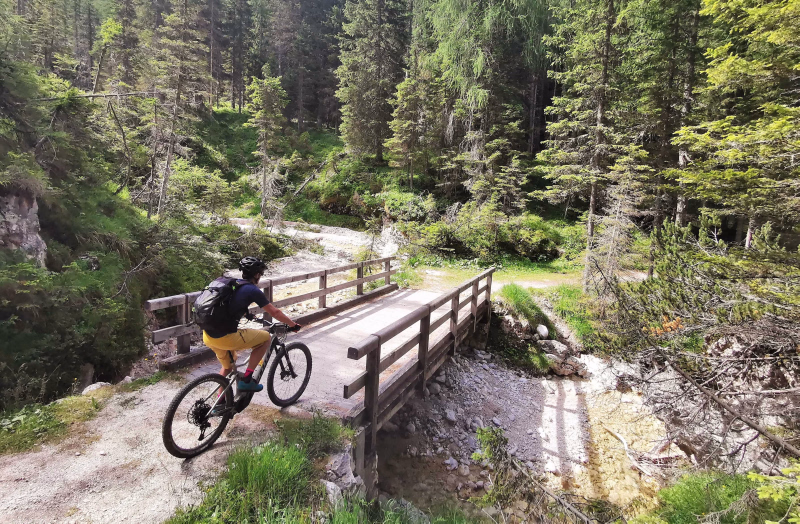 Stage Ebike Dolomites Italie