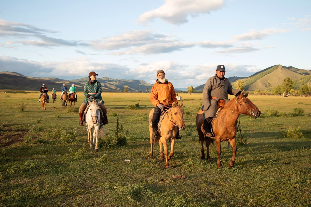 Voyage à cheval - Randonnée à cheval dans les steppes de Mongolie et monts Khentii