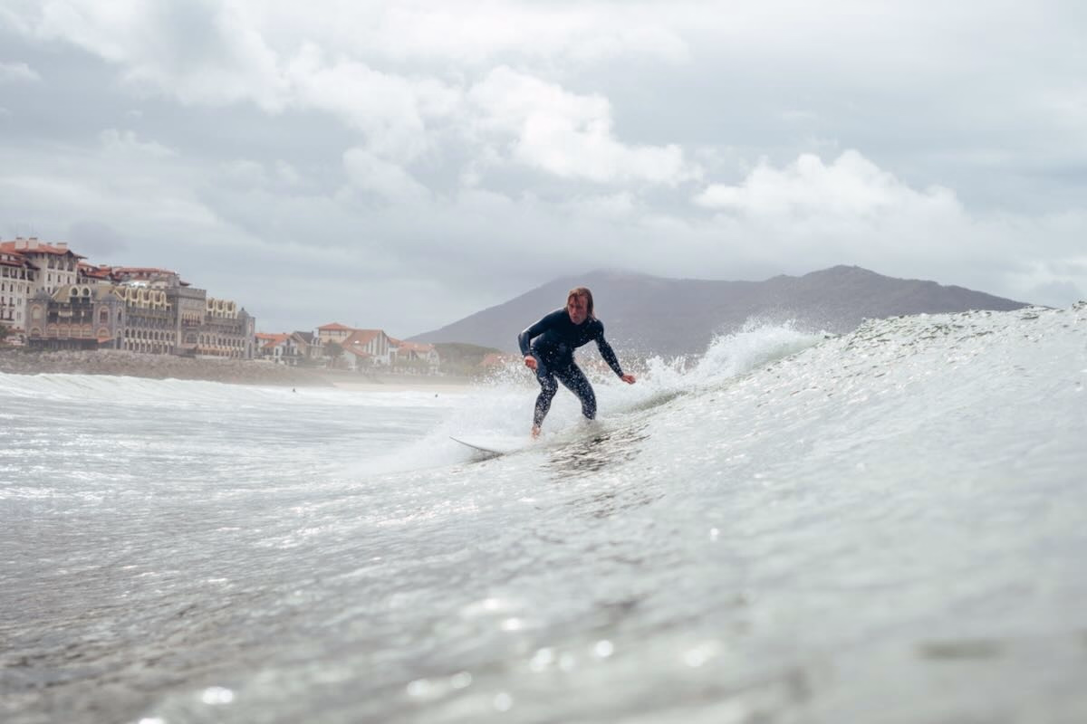 Séjour surf inoubliable dans les dunes françaises