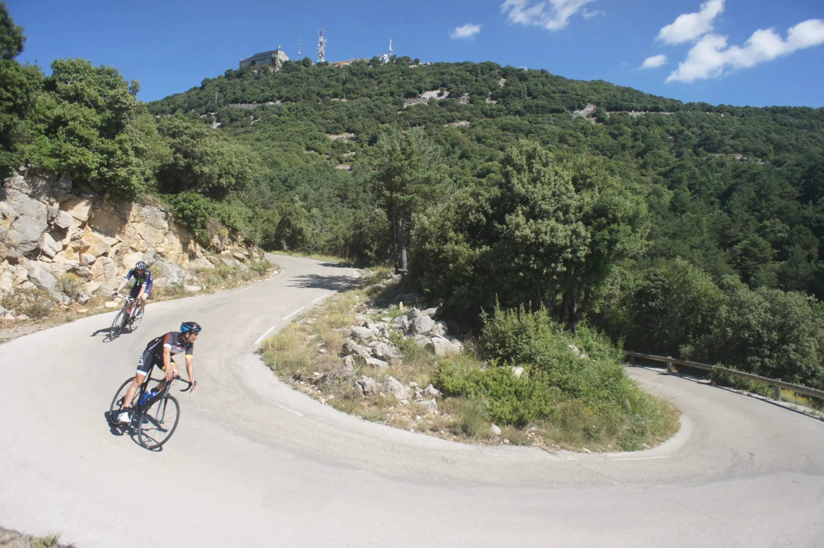 Voyage à vélo - Week-end vélo autour de Banyoles : nature et panoramas