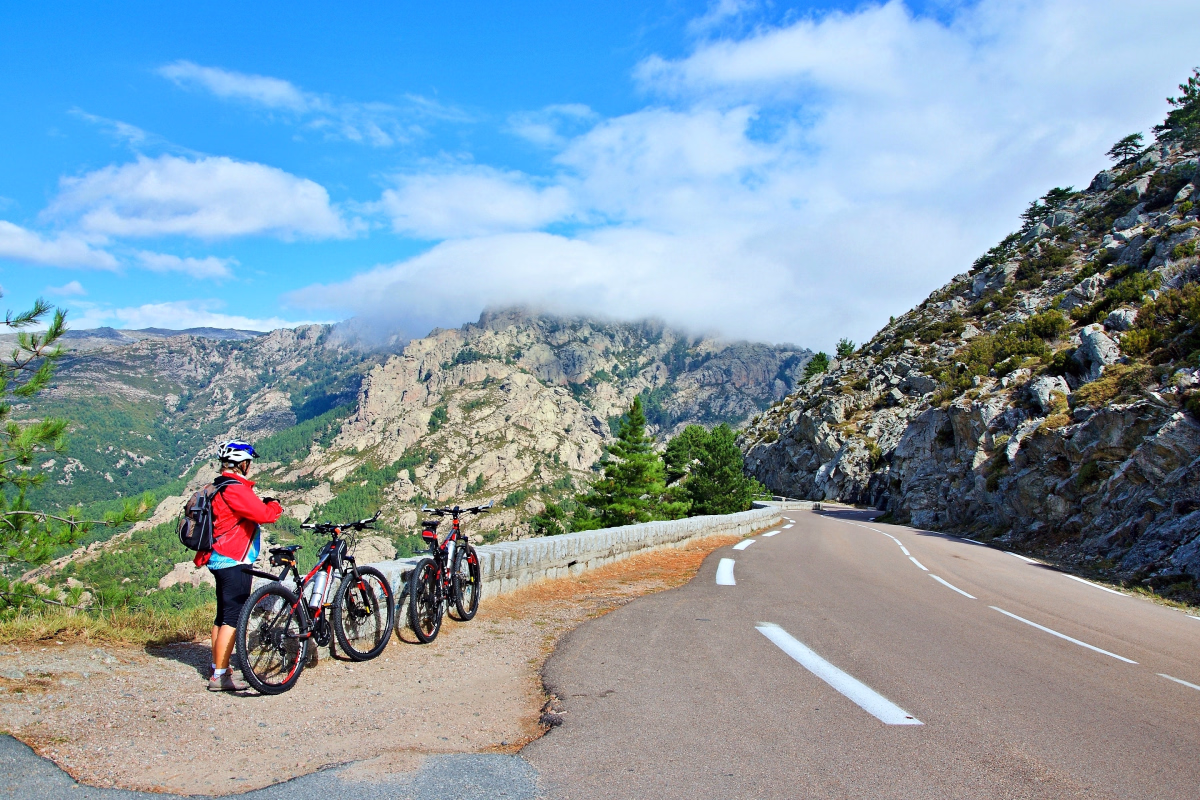 Voyage à vélo - La GT20 Sud à vélo à assistance électrique inclus en liberté