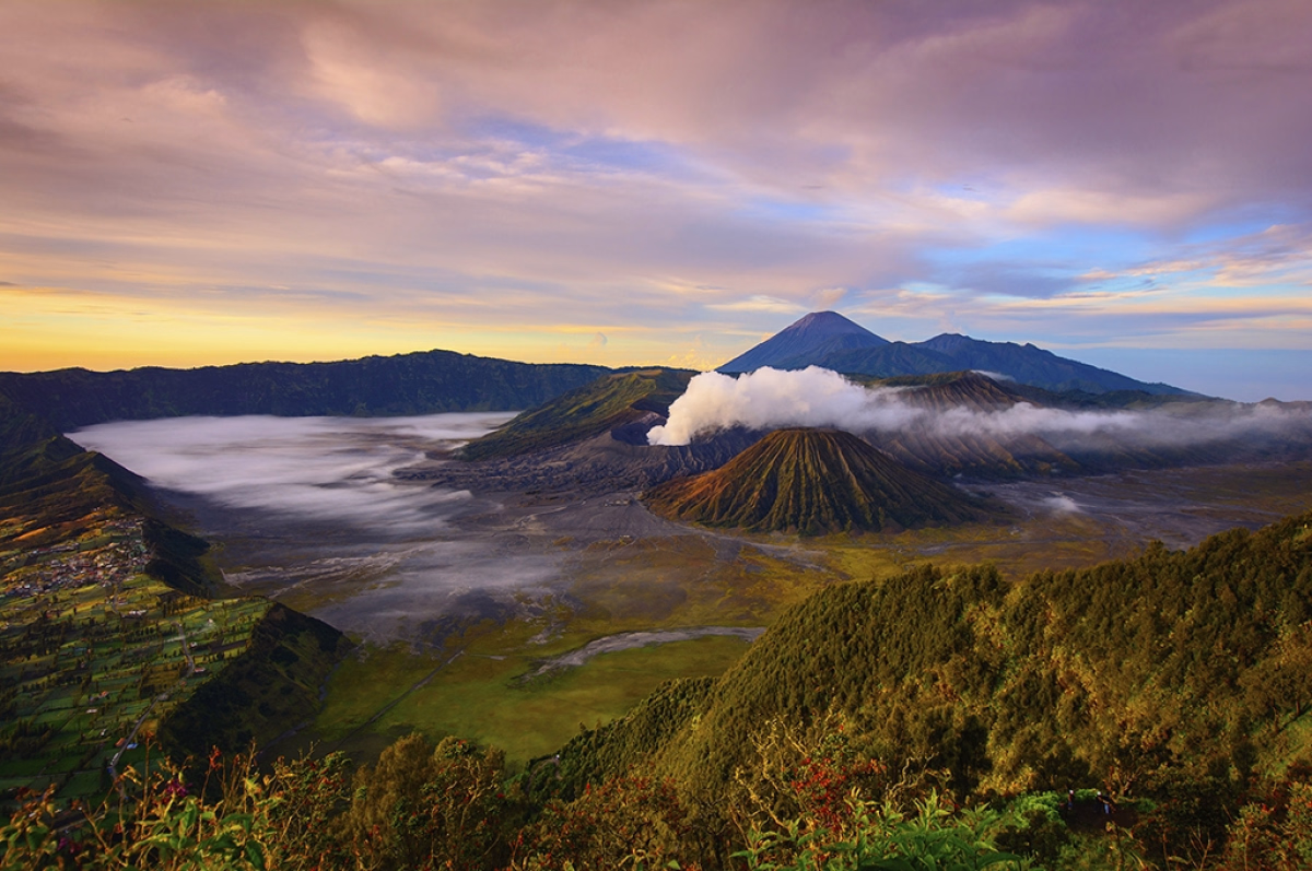 Immersion volcanique à Java, entre randonnée et culture