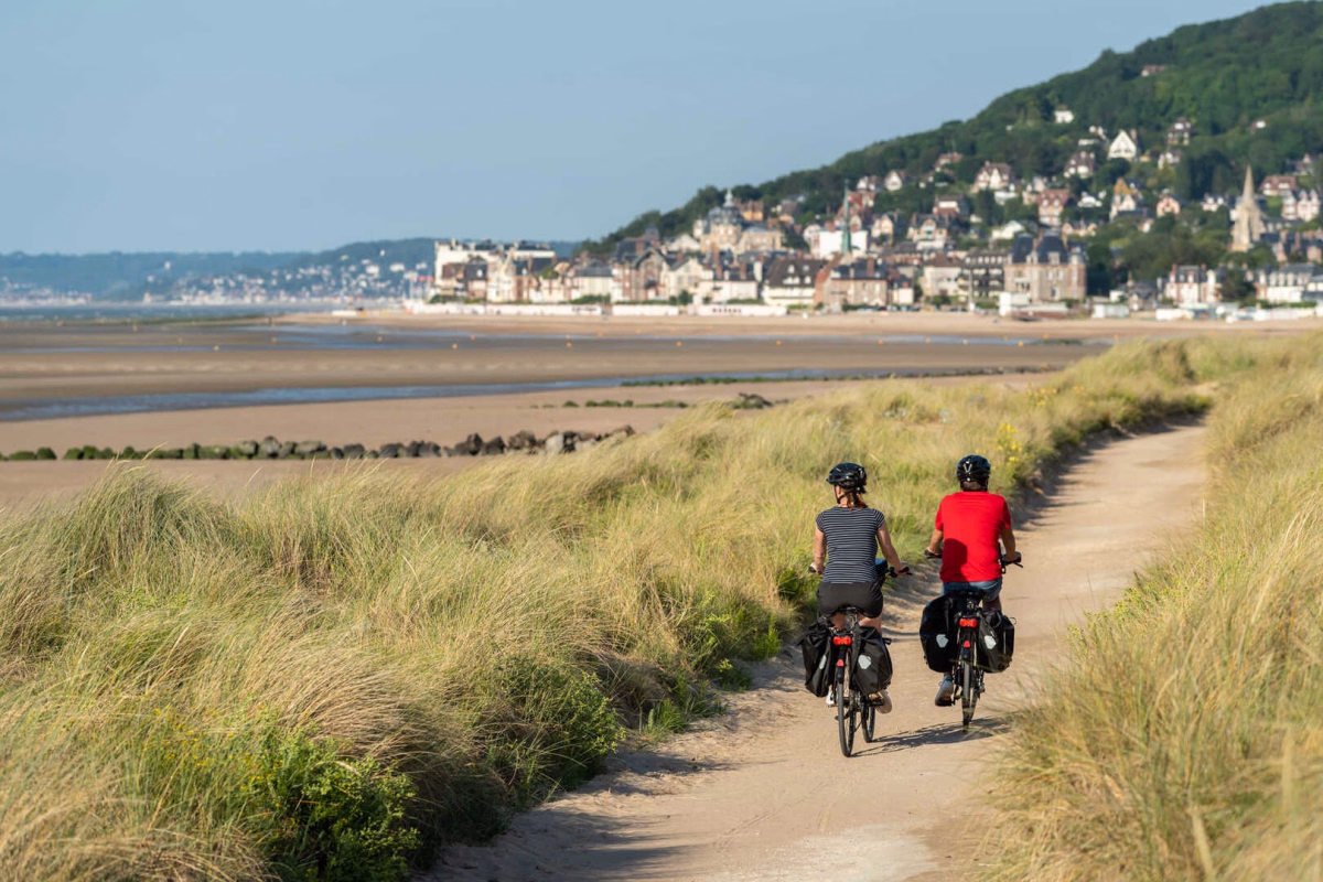 Voyage à vélo - Vélo en liberté de la Côte Fleurie à la Suisse Normande