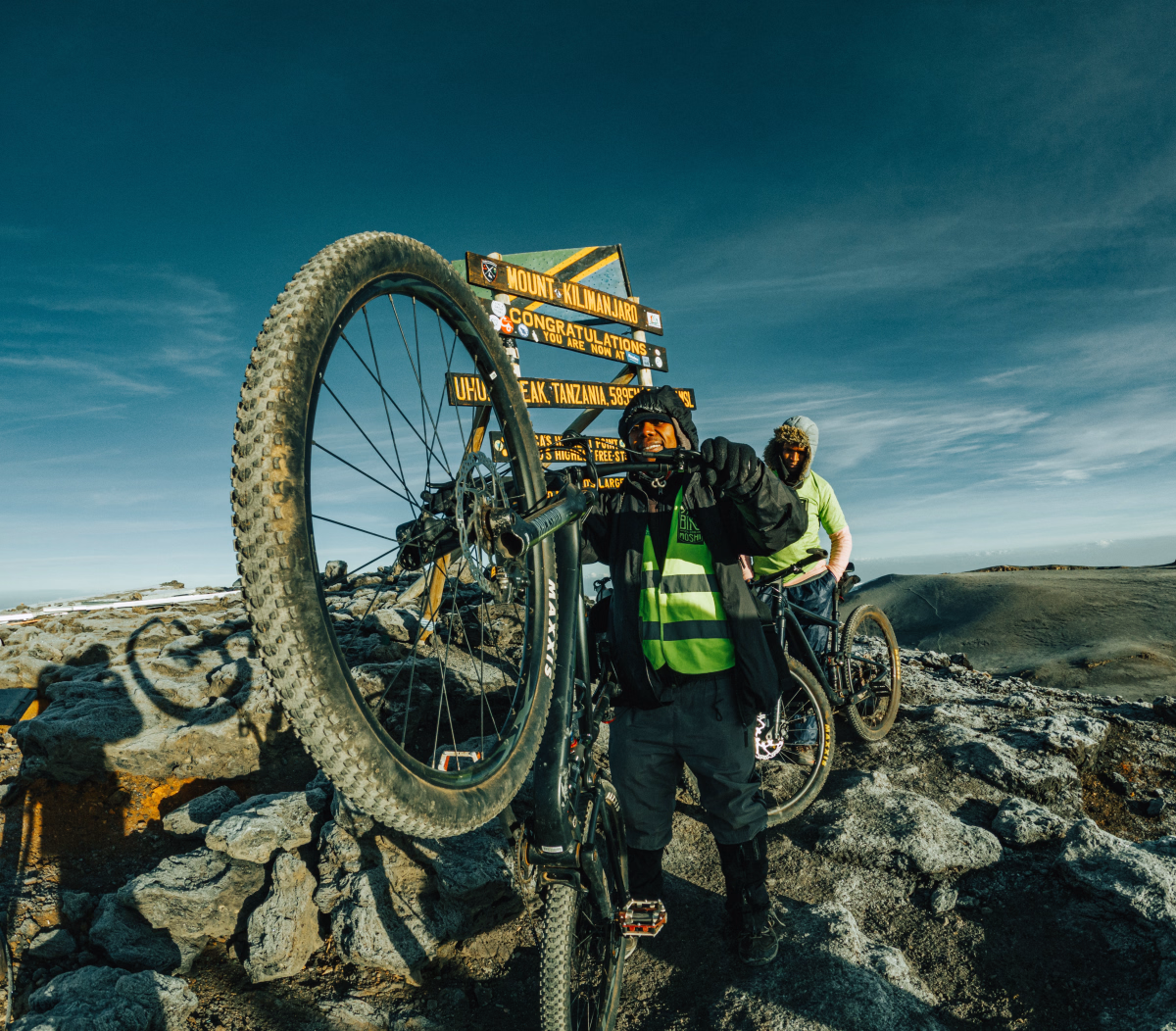 Voyage à vélo - Ascension du Kilimandjaro à vélo