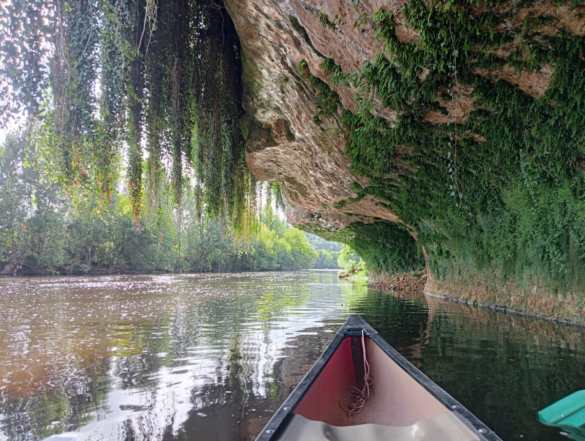 Aventure nature en CANOE-BIVOUAC sur la Vézère ( 2jrs - Dordogne)
