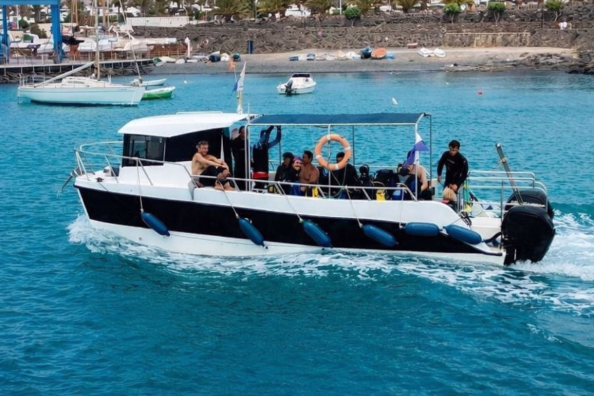 Trek - Deux plongées guidées au cœur des fonds marins de Lanzarote