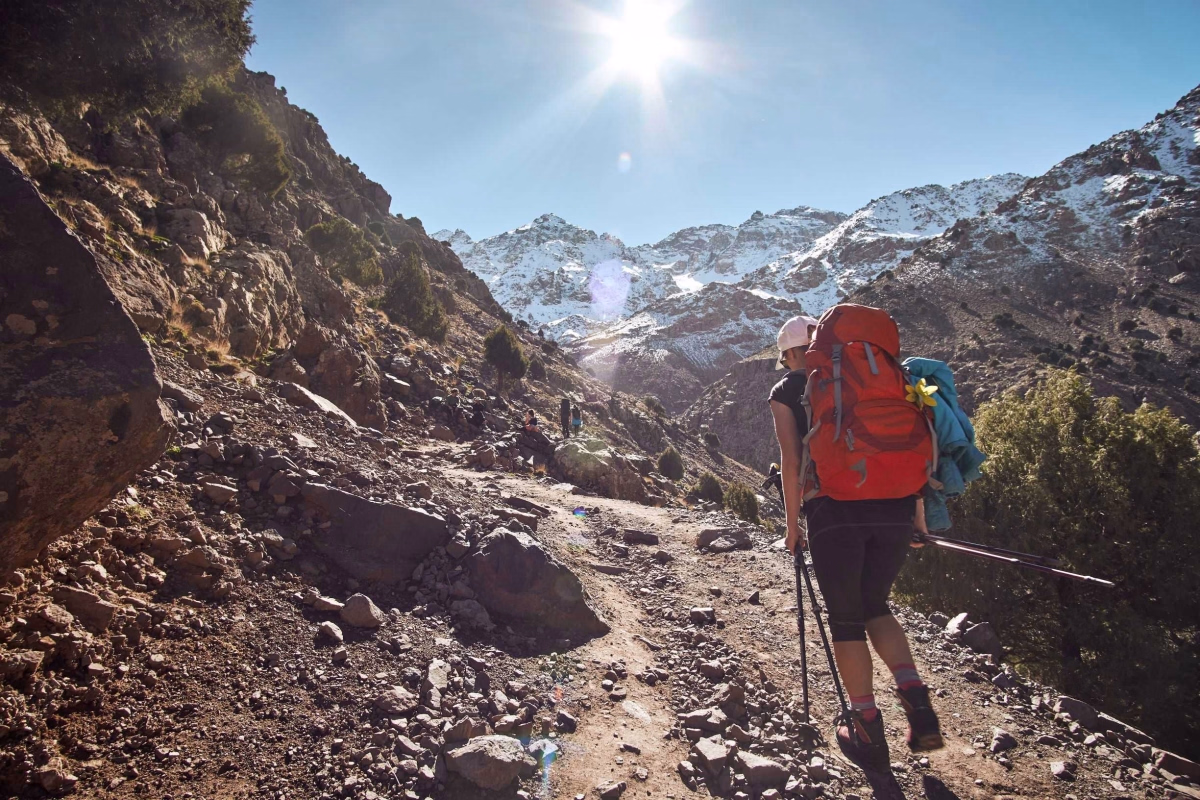 Voyage en Haute Montagne - Excursion Toubkal en 2 jours : randonnée au sommet de l\'Atlas