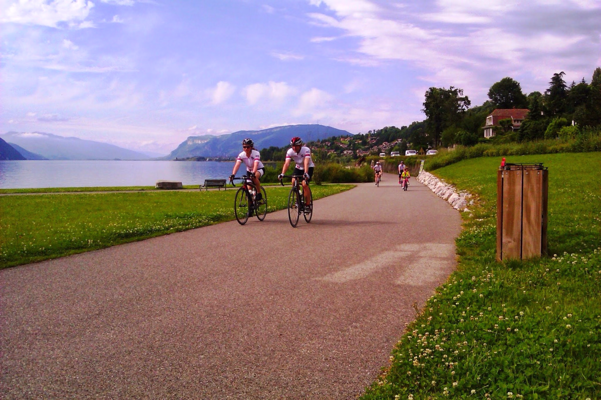 Voyage à vélo - Découverte des 3 lacs à vélo : Léman, Bourget et Annecy