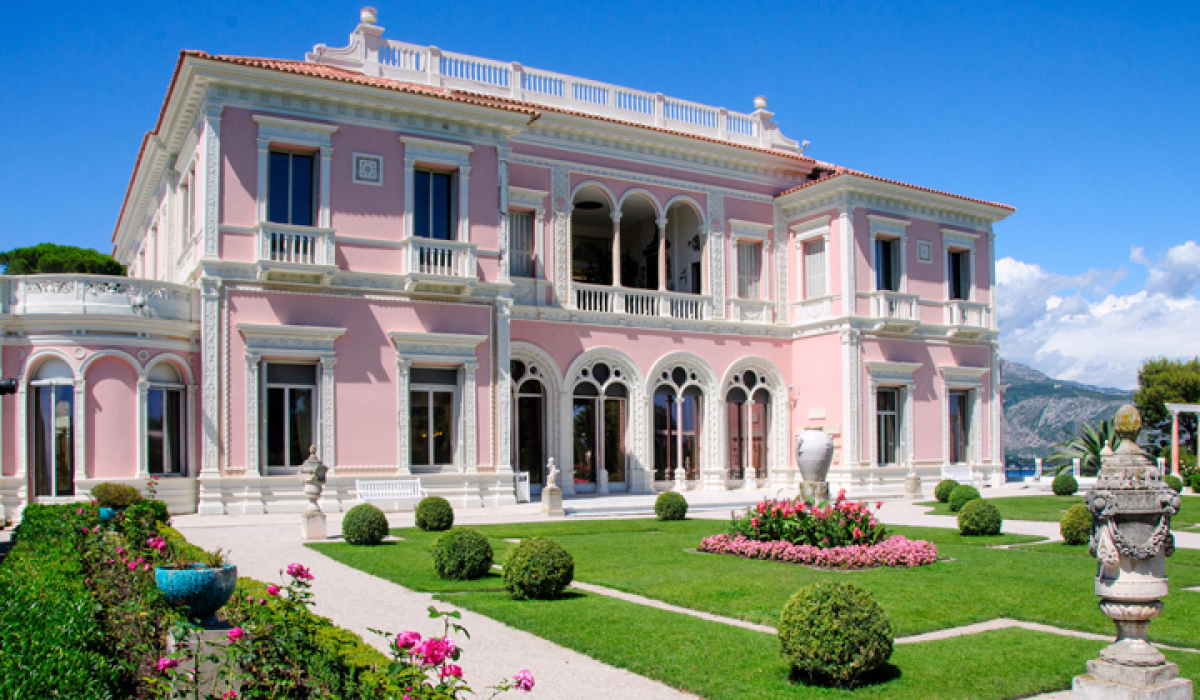 Randonnées dans les villas et jardins emblématiques de la côte d'Azur