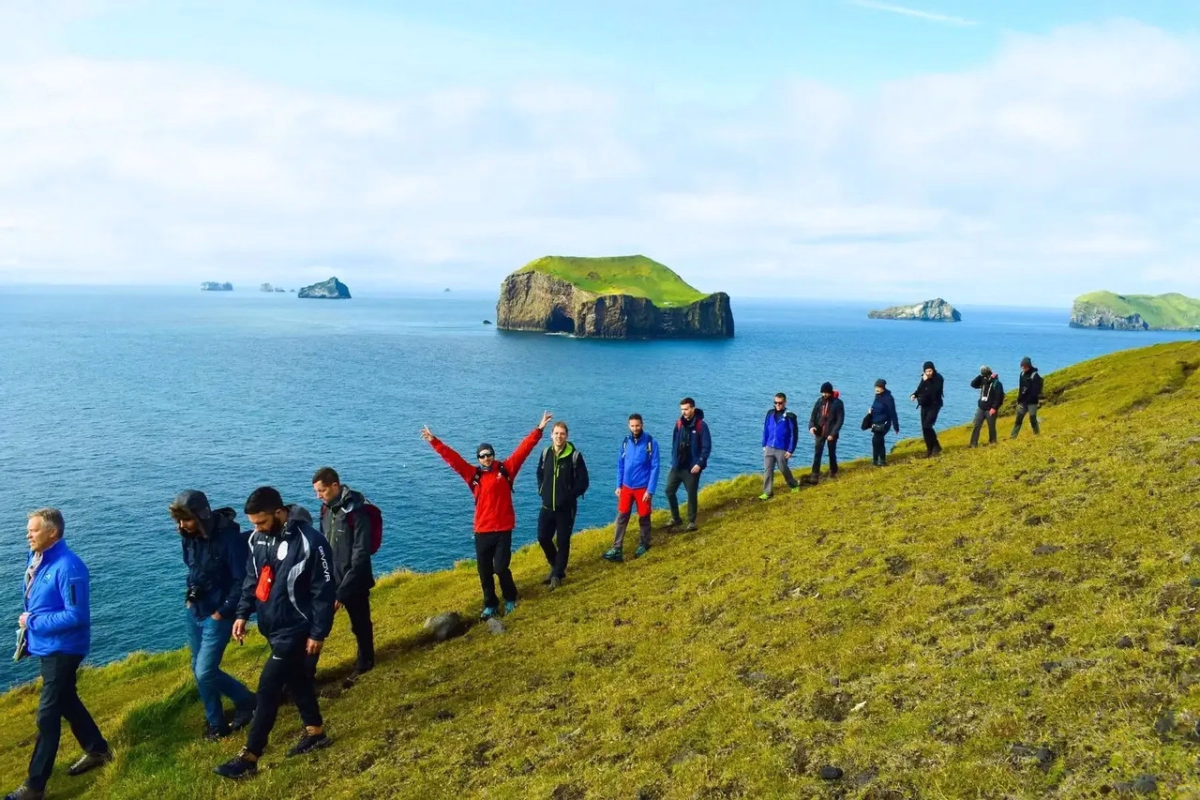 Islande expédition, sur l'île de glace et de feu sous tente