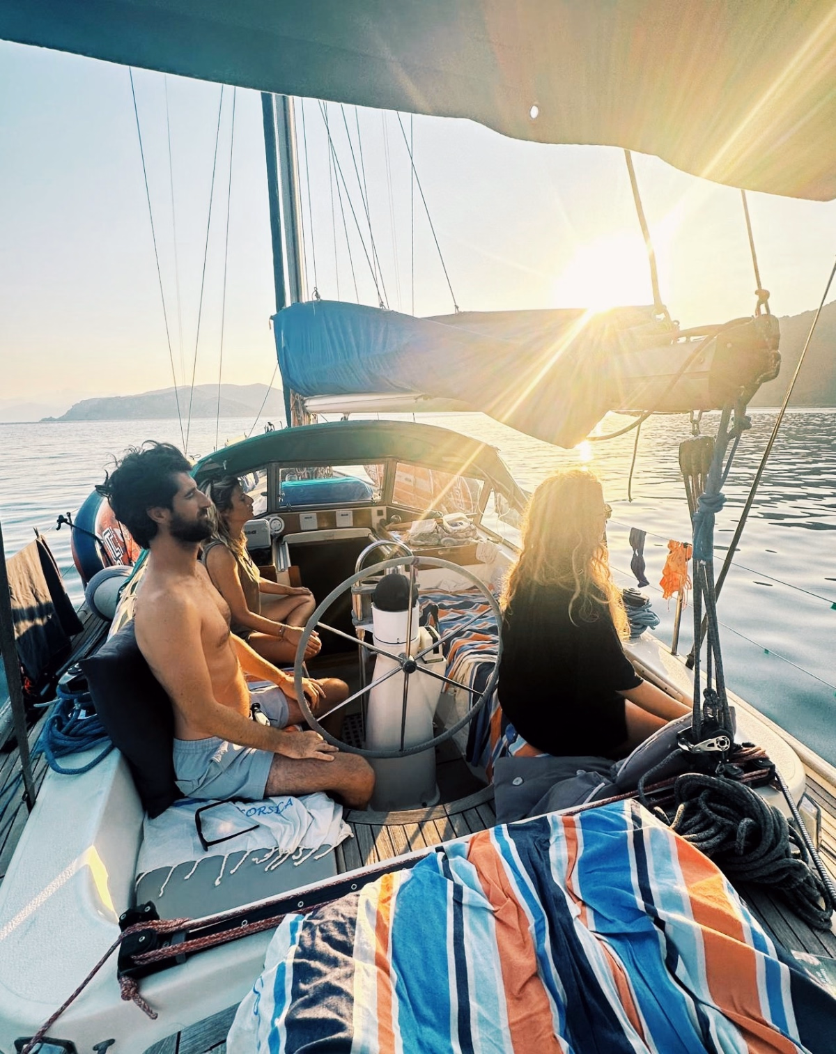 Itinérance voile et yoga en Corse (mixte) : de Calvi à Ajaccio