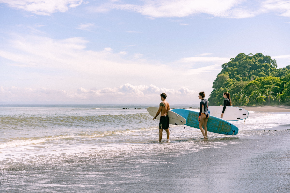 Excursion surf à Jacó : vivez l'essentiel en 3 jours