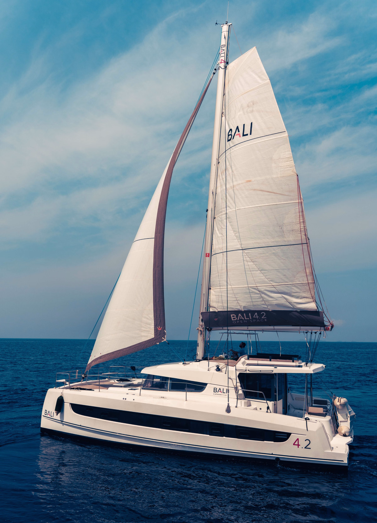 Evolution en catamaran habitable : stage niveau 3 en Corse