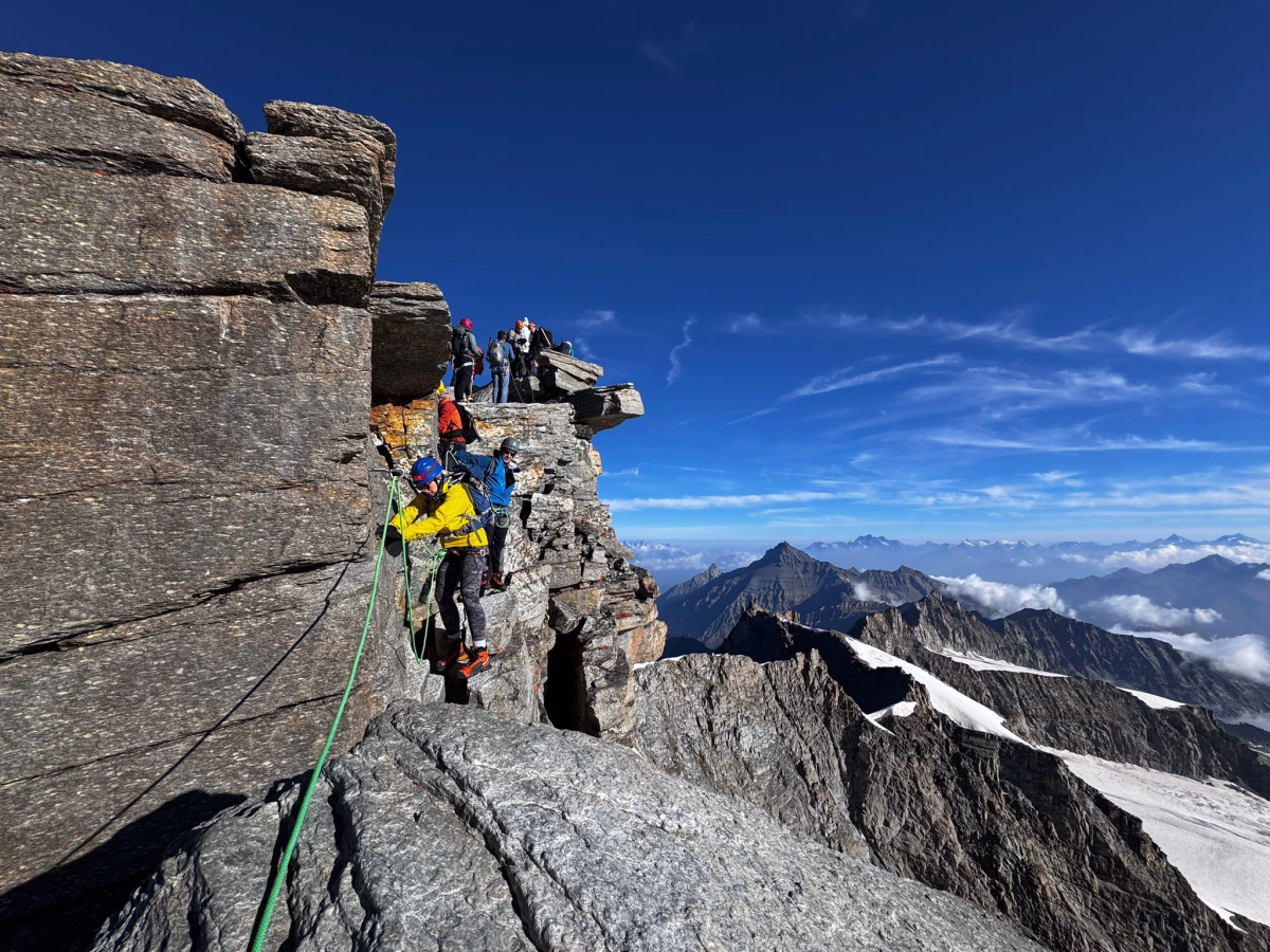 Voyage en Haute Montagne - Alpinisme au Grand Paradis sur 2 jours avec un guide privé