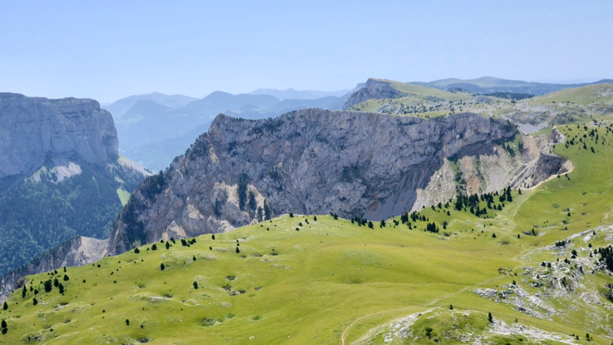 Vercors sauvage : randonnée dans la vallée des loups