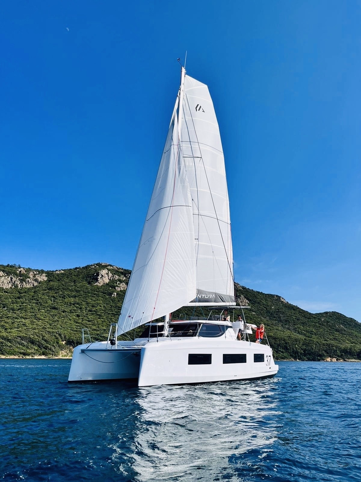 Stage voile en catamaran à Porto-Vecchio en Corse du Sud