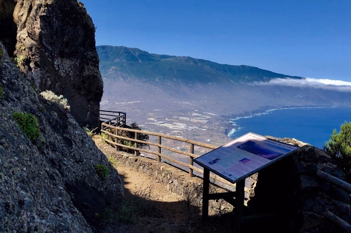 Randonnée sur le parcours naturel de l'île d'El Hierro