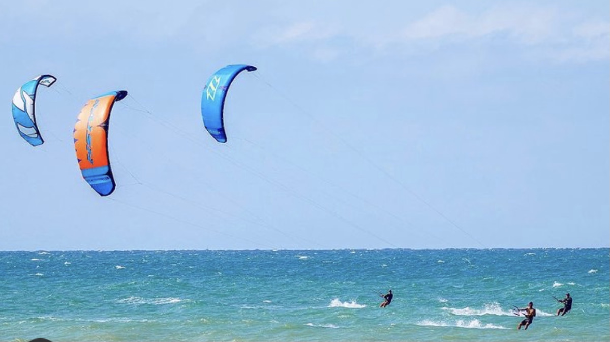 Kite sur la côte Caribéenne colombienne