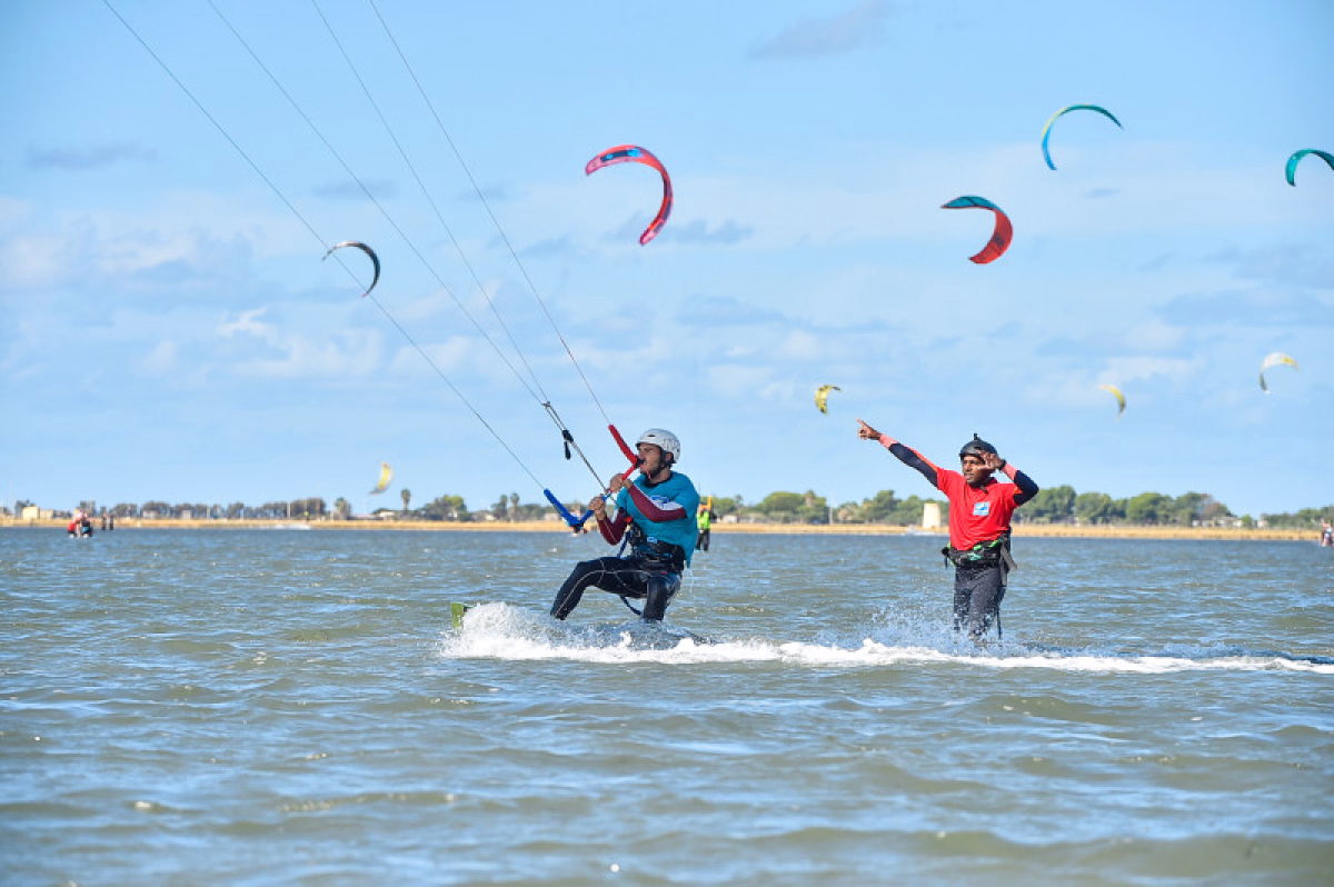 Kitesurf spécial débutant en Sicile sur le spot de Marsala