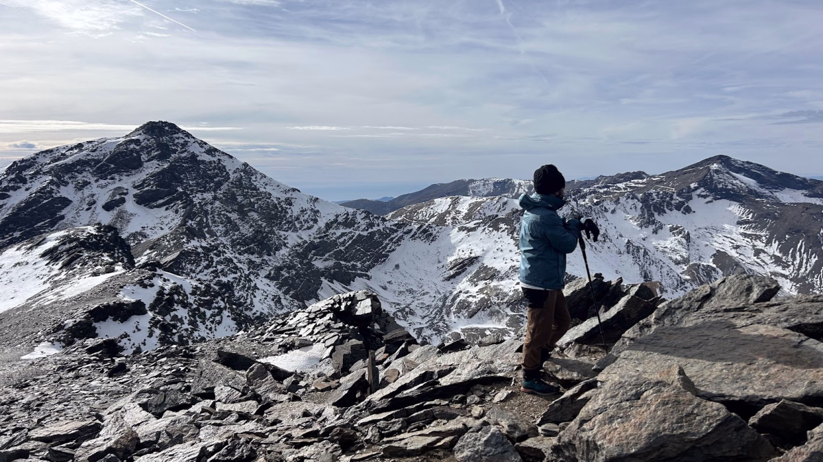 Voyage en Haute Montagne - Randonnée hivernale en Sierra Nevada et sommets mythiques