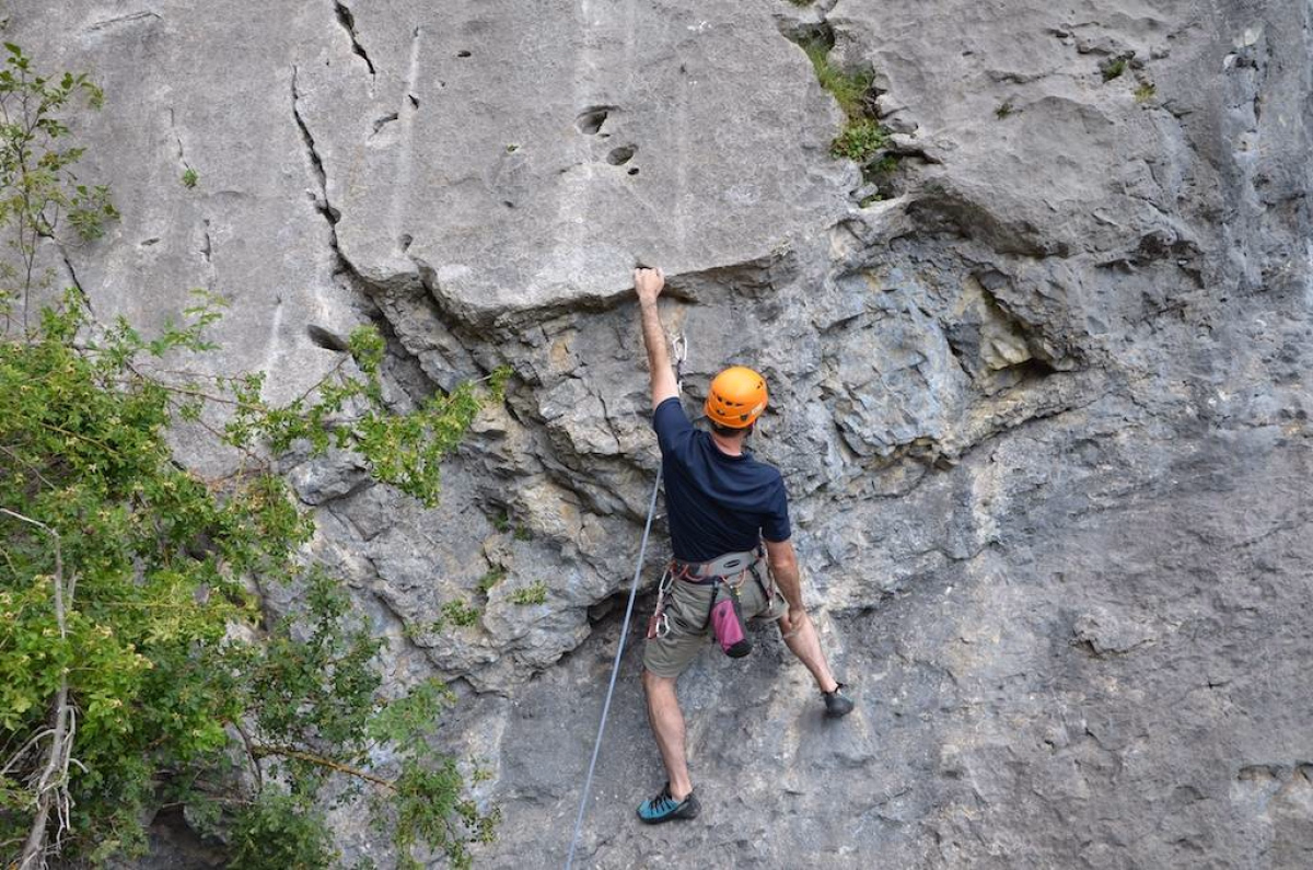 Voyage en Haute Montagne - Escalade entre petites et grandes voies à Orpierre, Ubaye, Champsaur