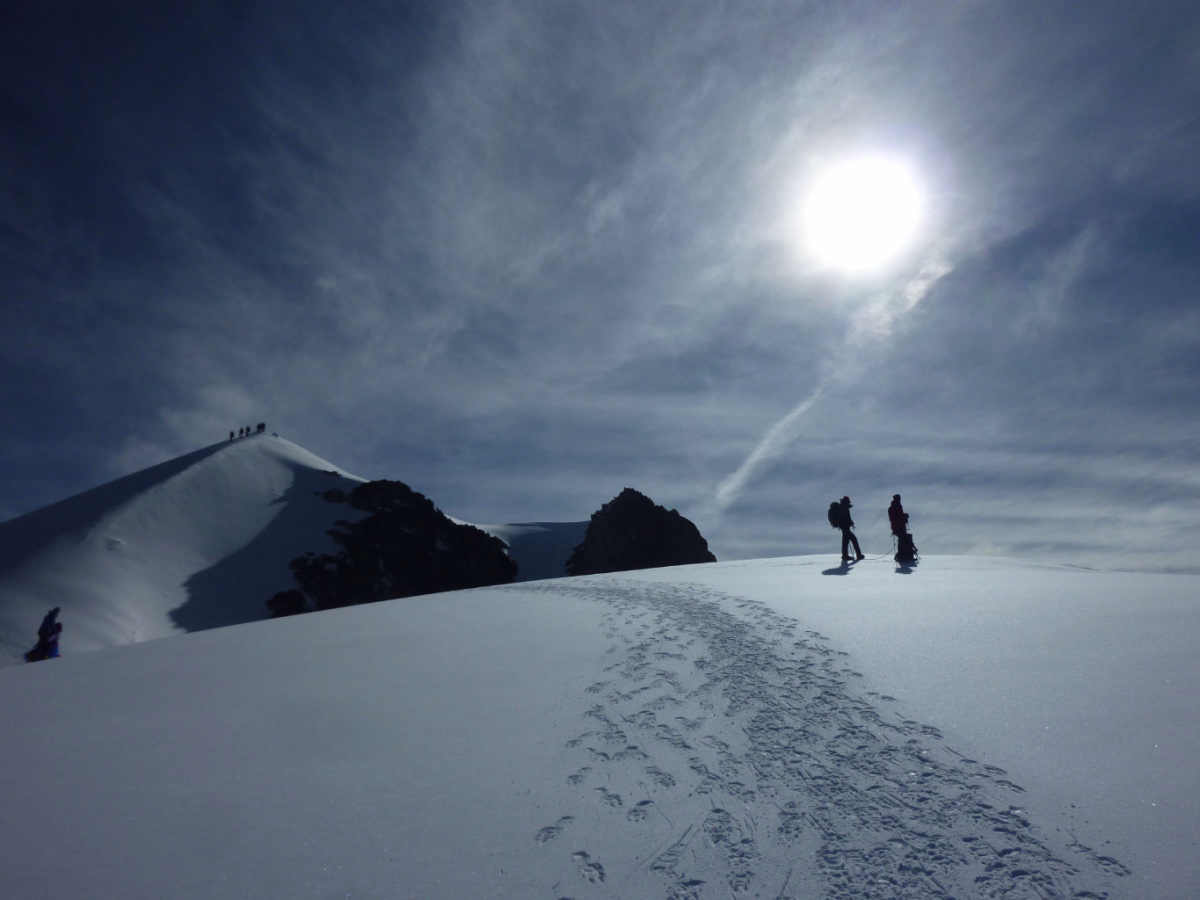 Voyage en Haute Montagne - Ascension des Dômes de Miage depuis les Contamines-Monjoie